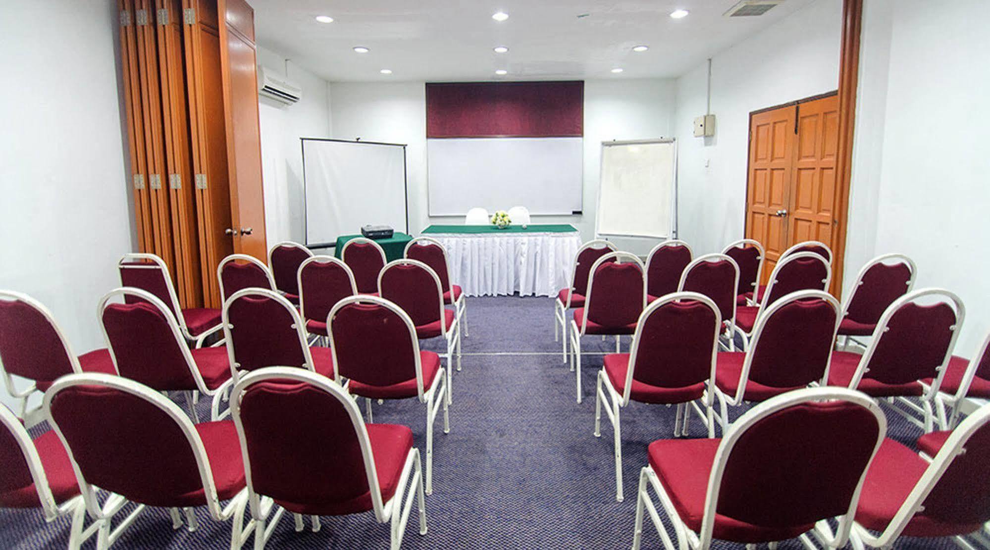 Hotel Seri Malaysia Seremban Extérieur photo